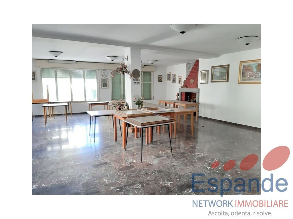 gallery gallery-image