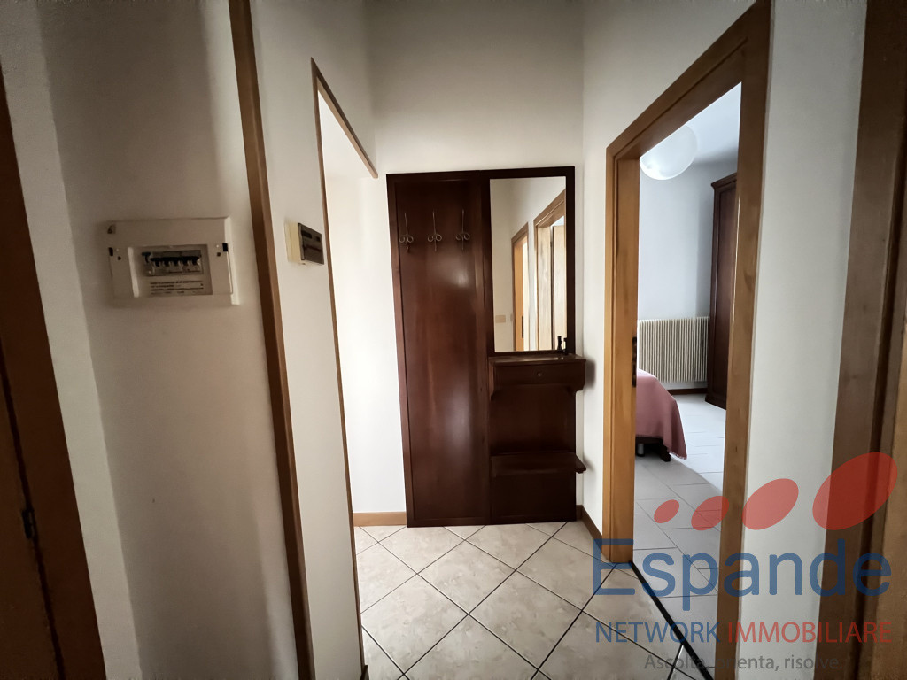 gallery gallery-image