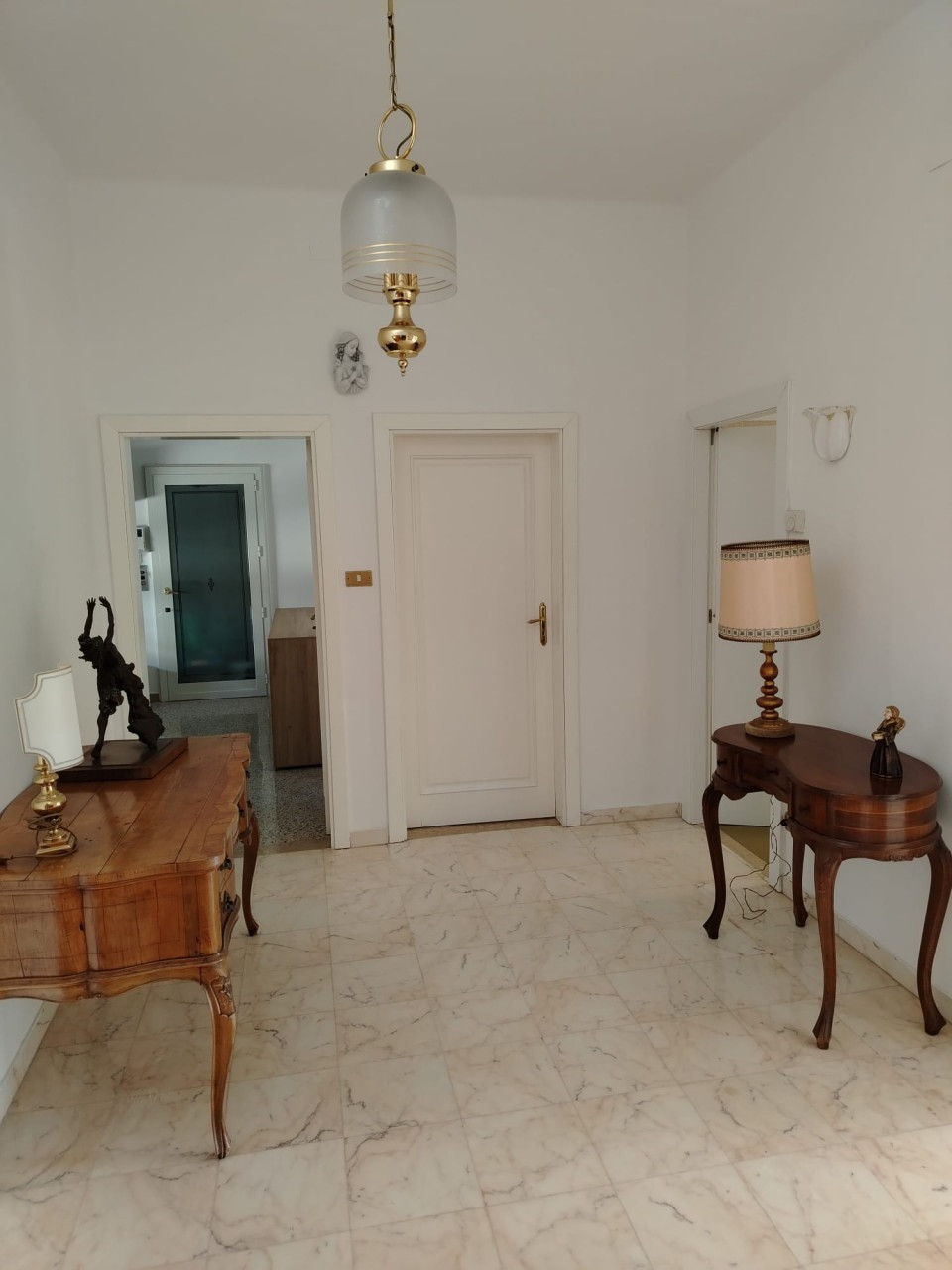 gallery gallery-image