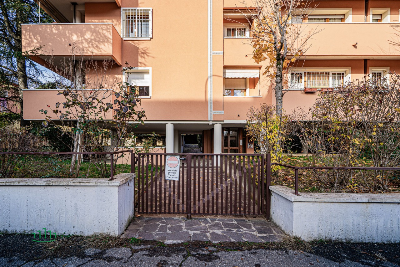 gallery gallery-image