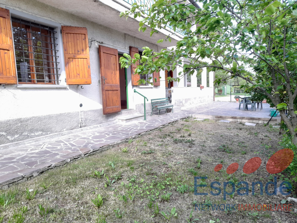 gallery gallery-image