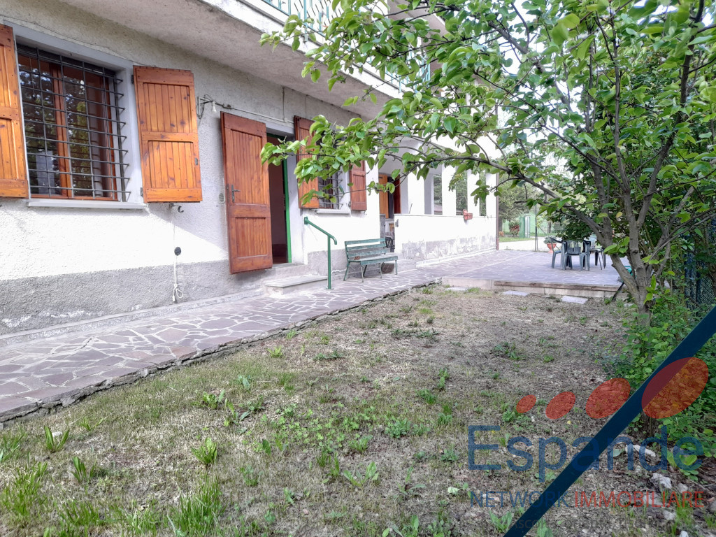 gallery gallery-image