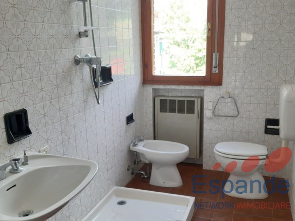 gallery gallery-image