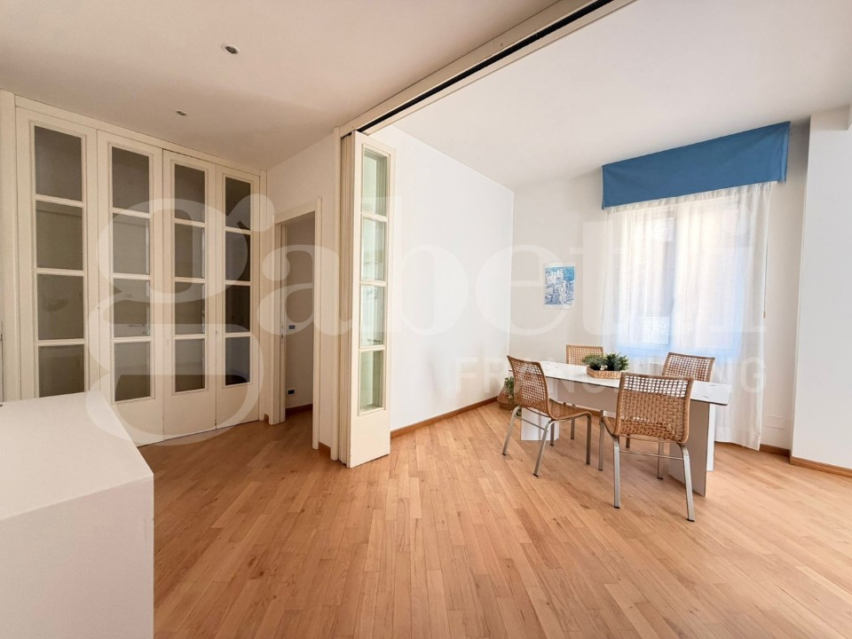 gallery gallery-image