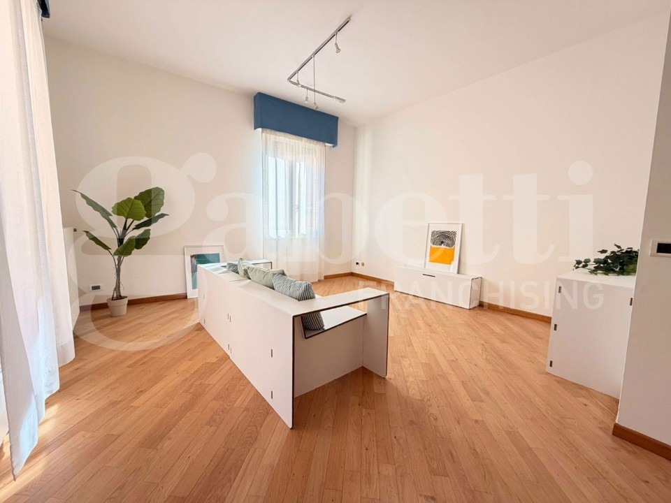 gallery gallery-image