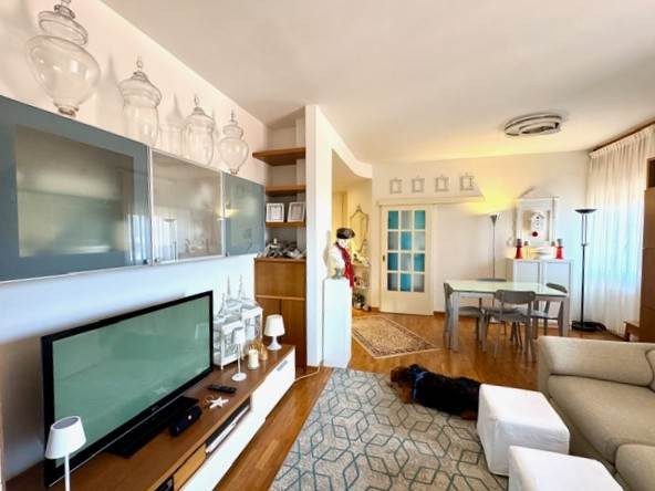 gallery gallery-image