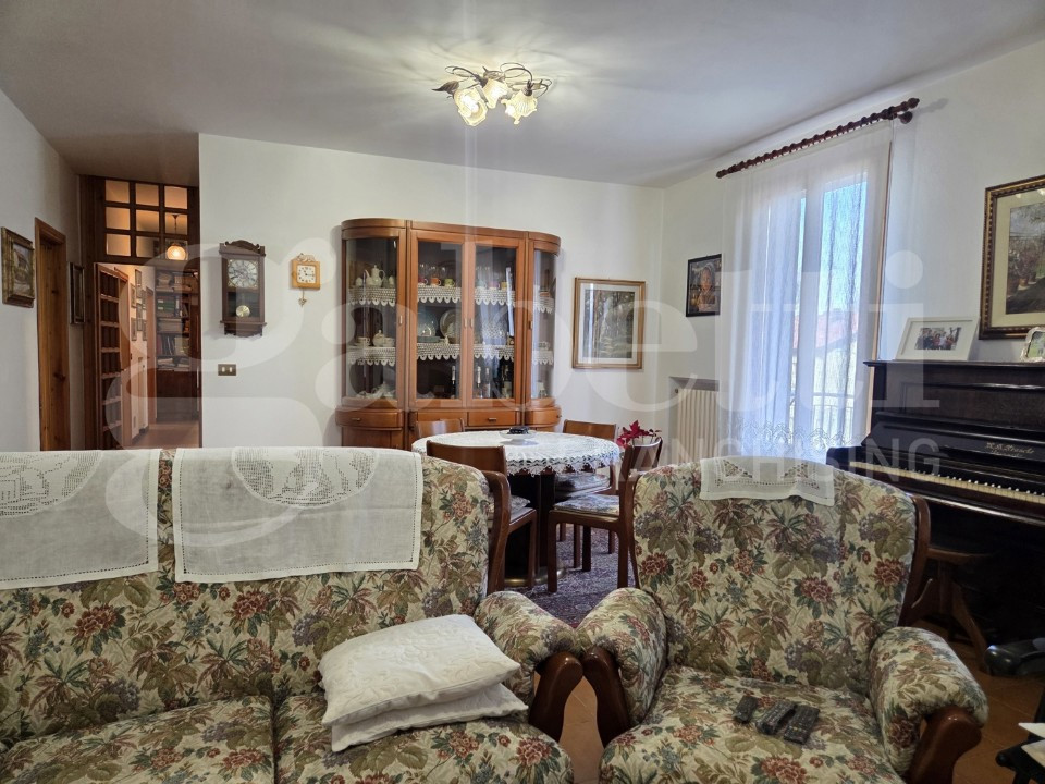 gallery gallery-image