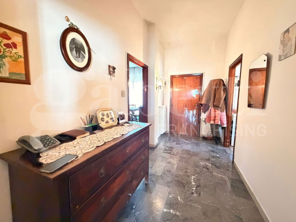 gallery gallery-image