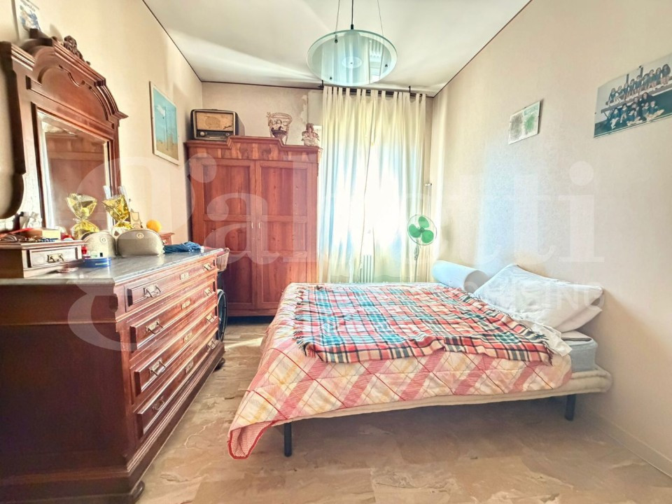gallery gallery-image