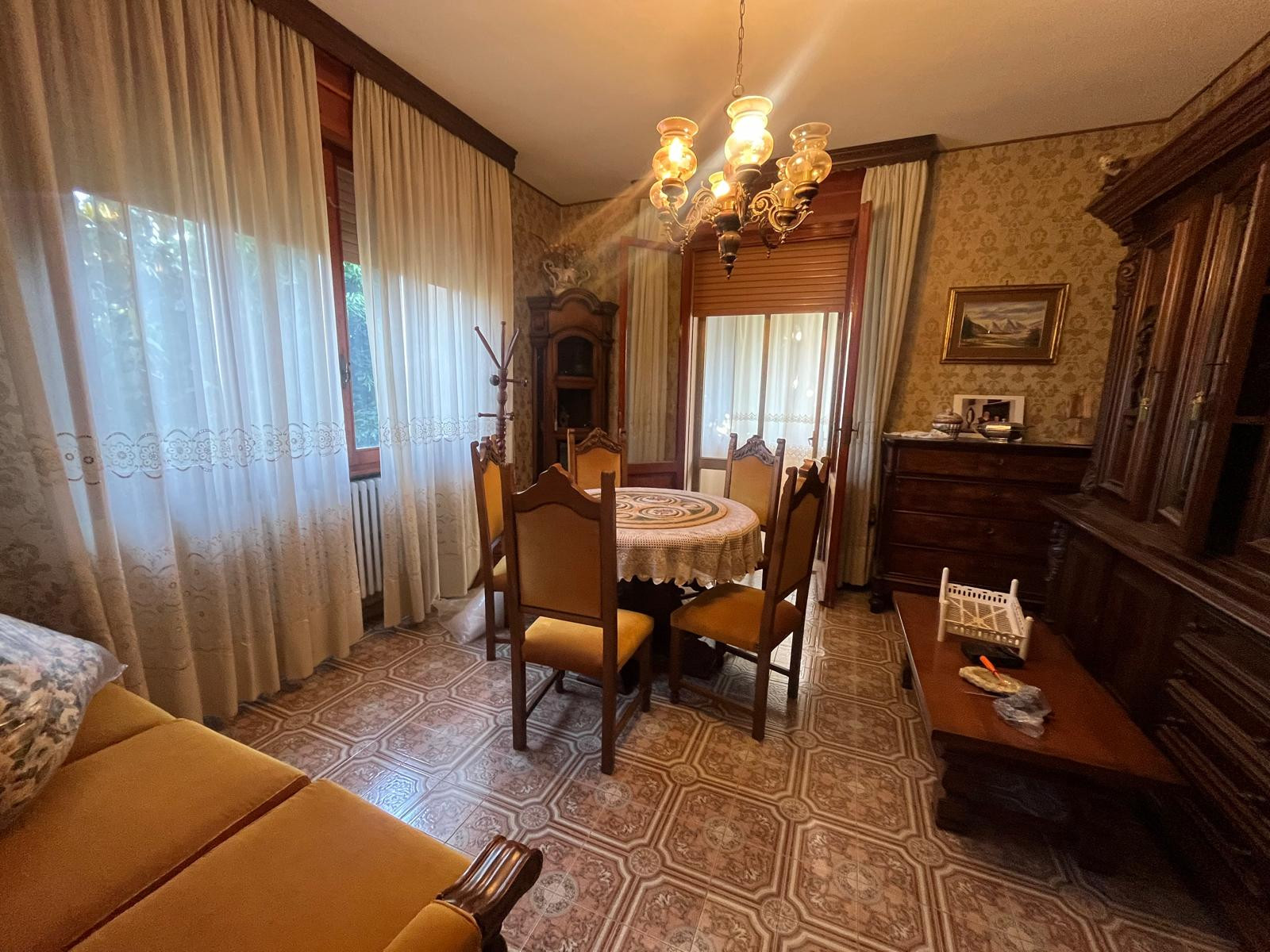 gallery gallery-image
