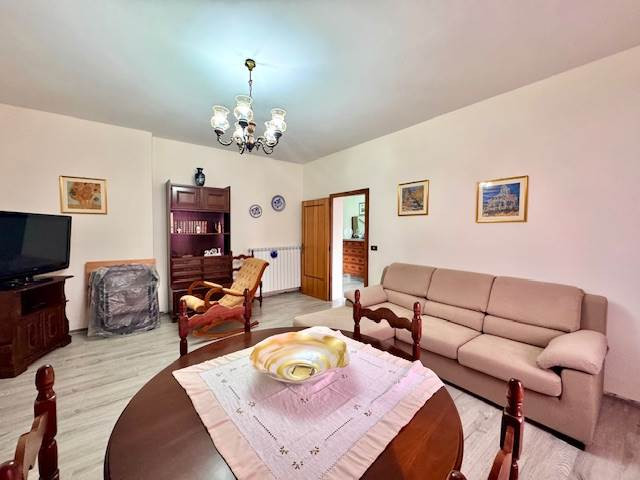 gallery gallery-image