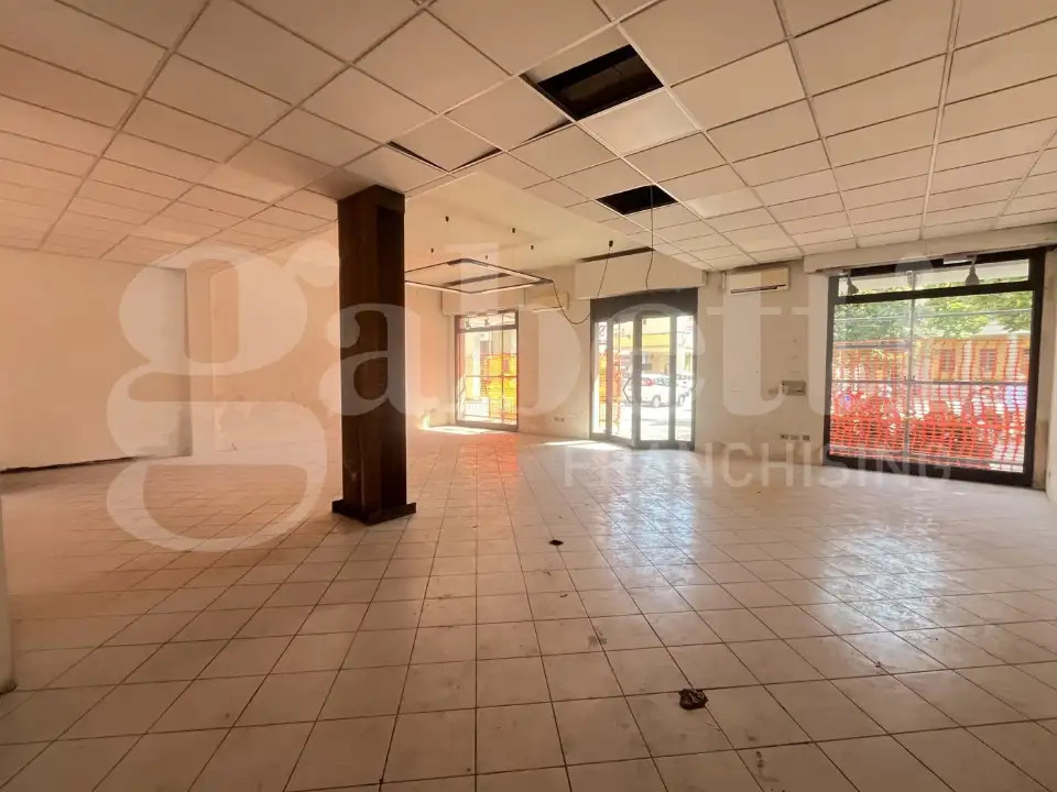 gallery gallery-image