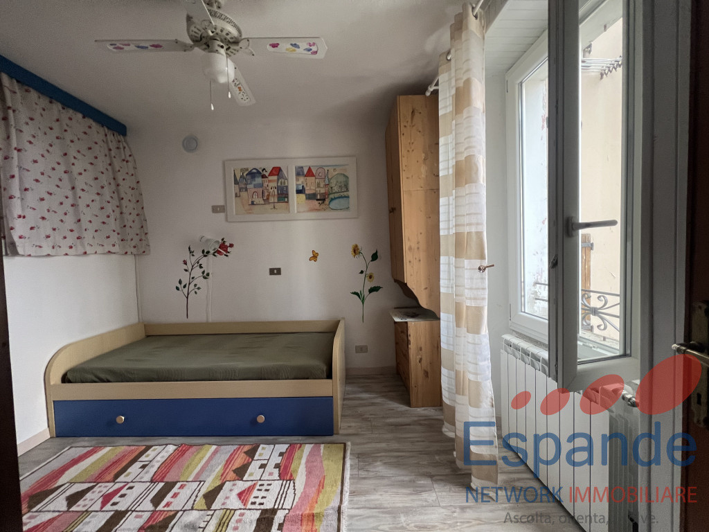 gallery gallery-image