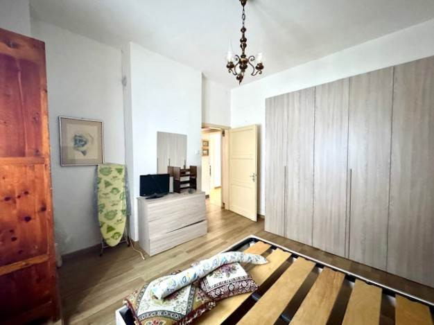 gallery gallery-image