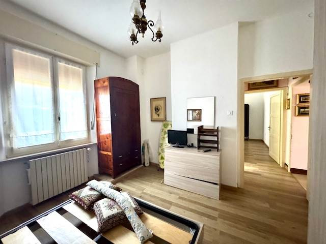 gallery gallery-image