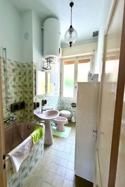 gallery gallery-image