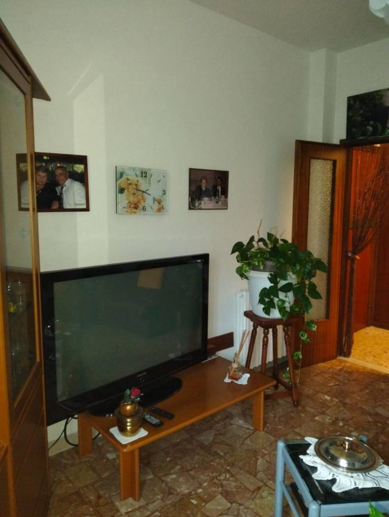 gallery gallery-image