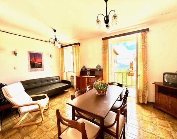 gallery gallery-image
