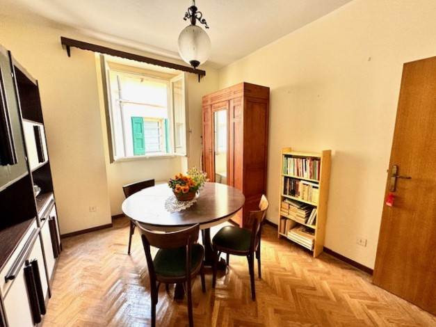 gallery gallery-image