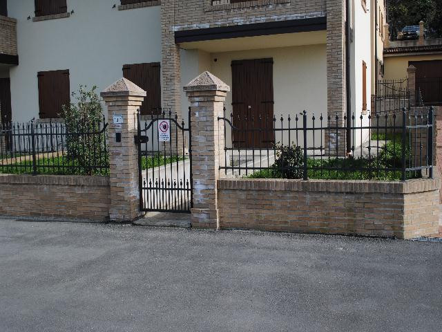 gallery gallery-image